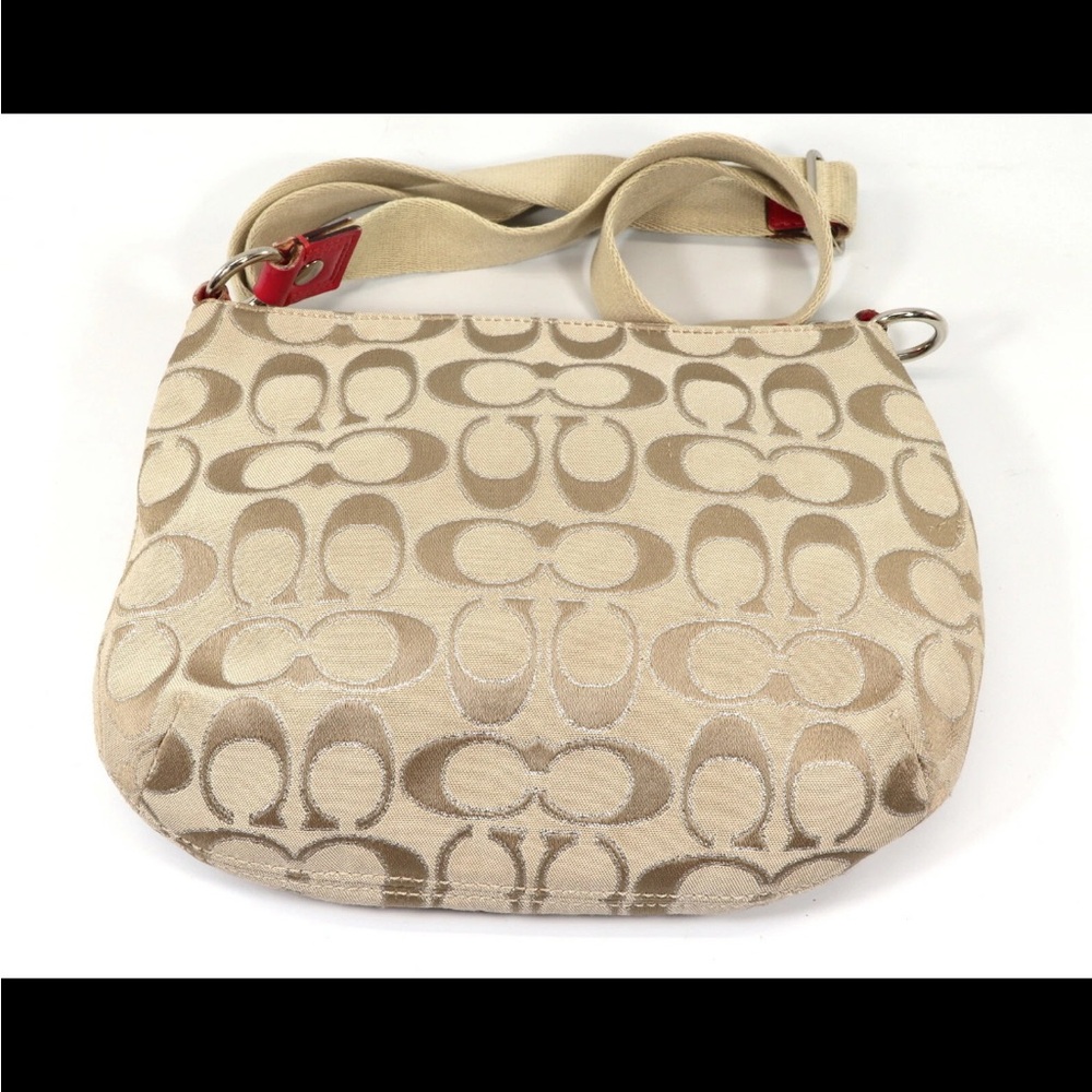 Coach Beige Signature Shoulder Bag with pink Trim - Picture 2 of 8